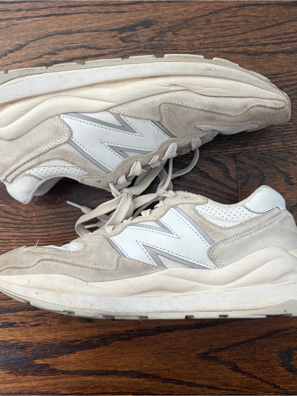 New Balance Men’s Gray and White Suede Lace-Up Sneakers